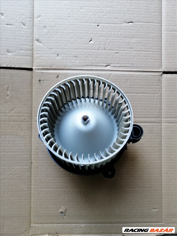 SsangYong Musso Fűtőmotor  6911336000 f00s330107 2. kép