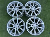 5x114.3 16" Mitsubishi gyári alufelni +TPMS szenzor 6,5Jx16h2 ET46