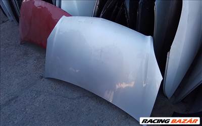 Opel Zafira B motorháztető 