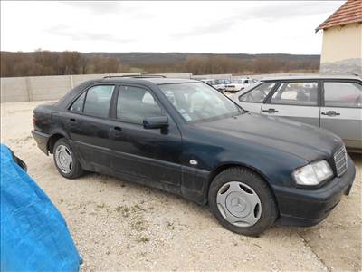 MERCEDES-BENZ C-CLASS (W202) C 200 ASR kapcsoló