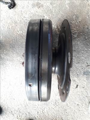 Audi A4 (B8 - 8K) 1.8 TFSI Automata OAW 105 317 J számú lendkerék  oaw105317j