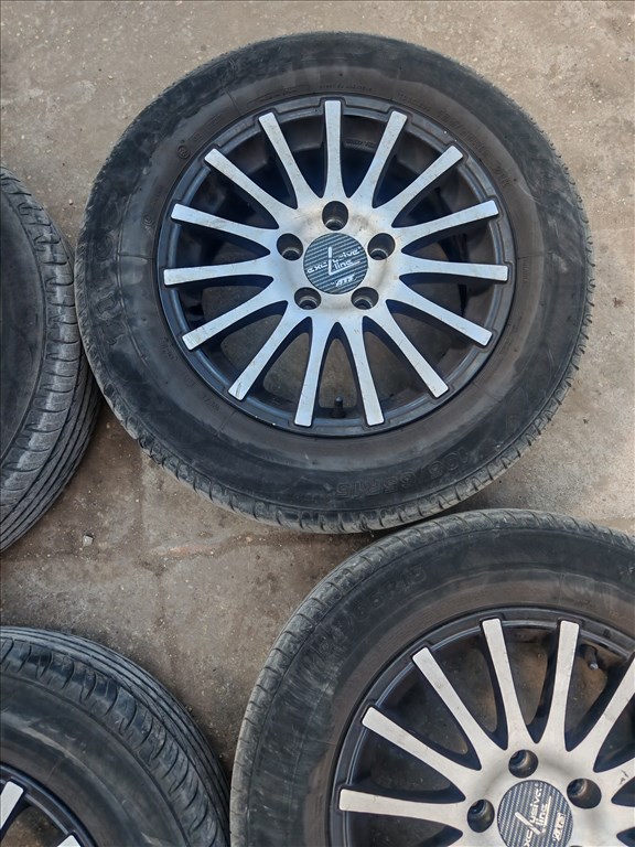  5x112 lyukosztású 6,5JJ 15" újszerű alufelni 4. kép