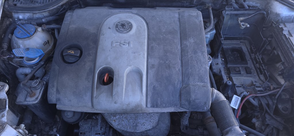 Skoda Octavia II bontott alkatrészei 1.6fsi BLF 15. kép