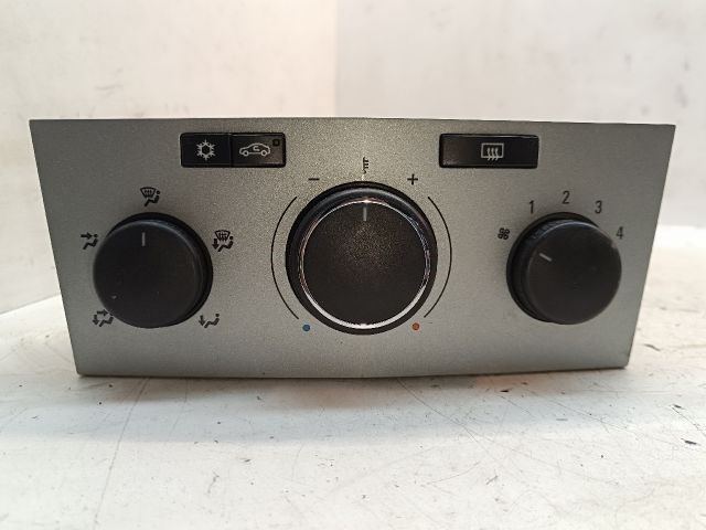 OPEL ASTRA H Fűtéskapcsoló (manuális klímás) 1. kép