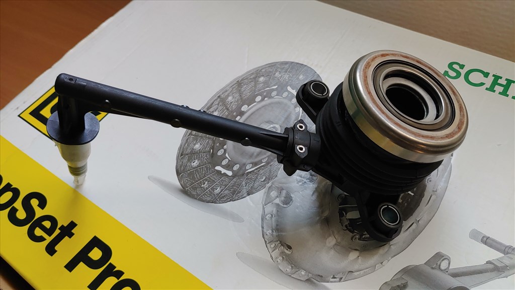 Nissan Qashqai+2 (NJ10), Renault Koleos II kuplung készlet  2335400qan 624353933 5. kép