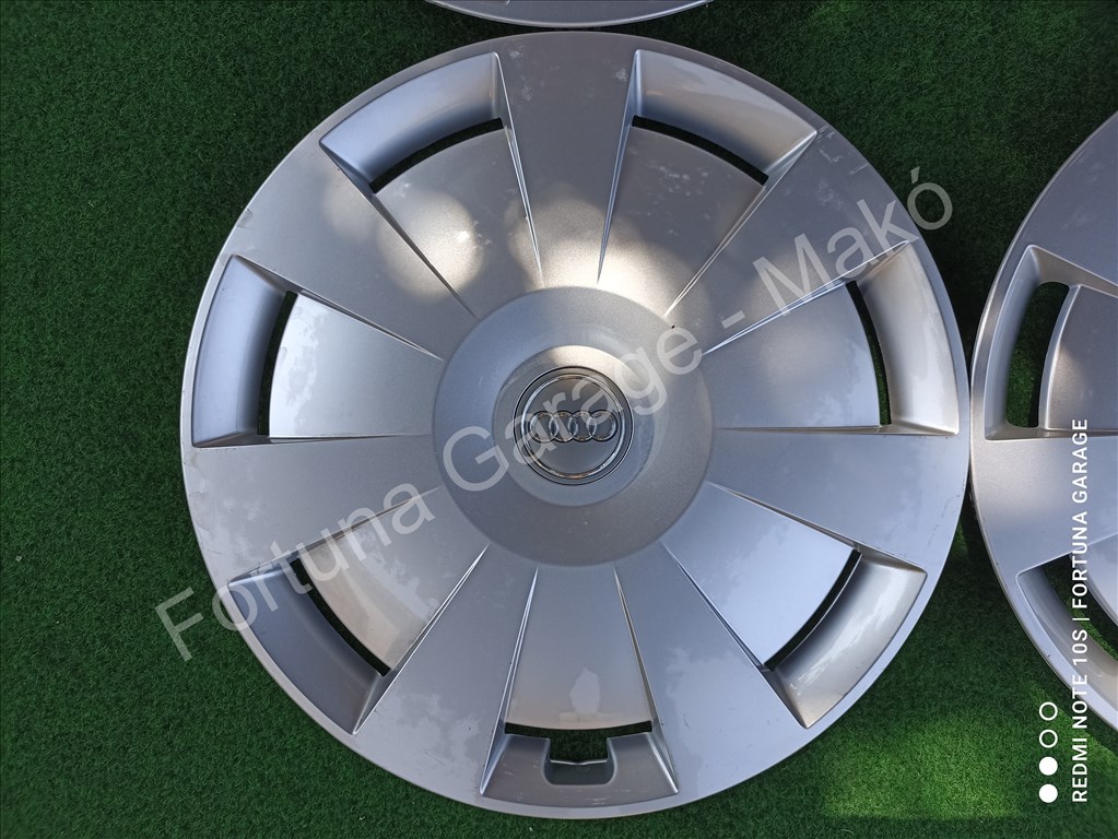 16" Audi használt dísztárcsa (79,81) 2. kép