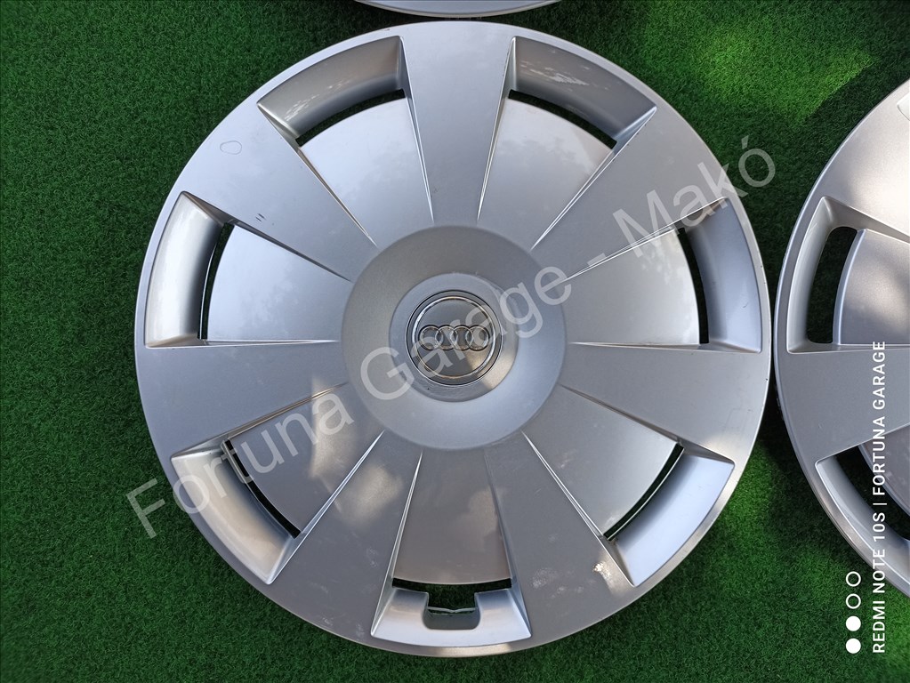 16" Audi használt dísztárcsa (79,81) 4. kép