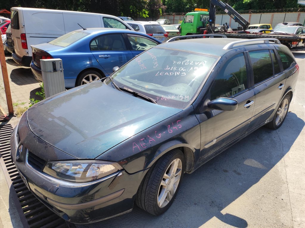 2006 Renault Laguna kombi 2.2 diesel manuális  - BONTÁS! 8. kép