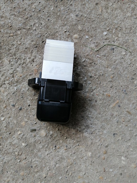 SsangYong Musso Előtét Ellenállás fűtőmotor  1. kép