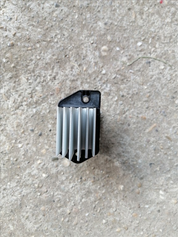 SsangYong Musso Előtét Ellenállás fűtőmotor  2. kép