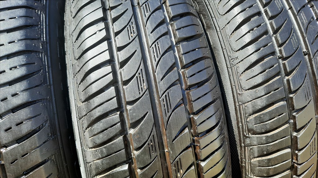  175/80 R14 Semperit nyári gumi  3. kép