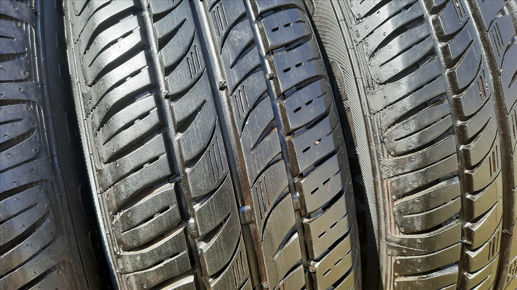  175/80 R14 Semperit nyári gumi  4. kép