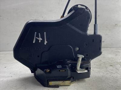 TOYOTA COROLLA Jobb hátsó Ajtózár