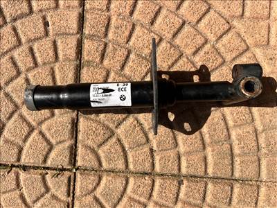 BMW E39 jobb lökhárító tartó 51118159360