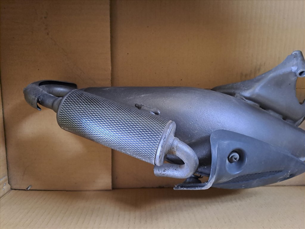 Gyári ilera Runner / Stalker / Piaggio NRG 50 köbcentis, 2 ütemű robogó kipufogódob 82666R / 8739965 4. kép