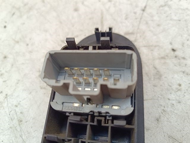 RENAULT SCÉNIC II Bal első Ablakemelő Kapcsoló 4. kép