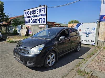 Toyota Corolla Verso bontott alkatrészei