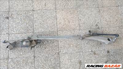 Mercedes A169 ablaktörlő szerkezet , motor
