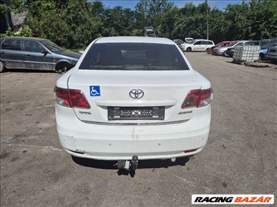 Toyota Avensis (T270) 2.2 D-4D HÁTSÓ lökhárító 