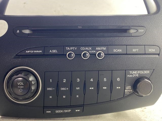 HONDA CIVIC VIII Rádió / CD 2. kép