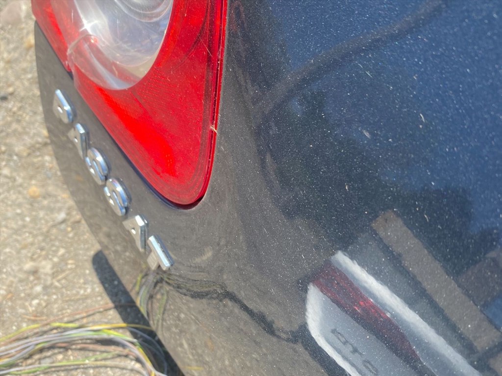 Volkswagen Passat B6 Szedán csomagtérajtó  6. kép