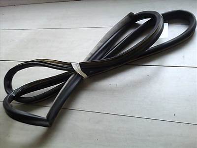 AUDI A8 94.06-02.12 Jobb hátsó ajtó kéder gumi