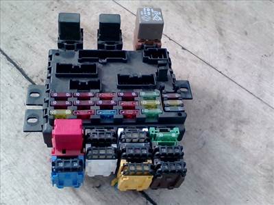 FIAT MULTIPLA 02.03-04.07 Biztosítéktábla BCM BSI BSM SAM GEM modul Utastér