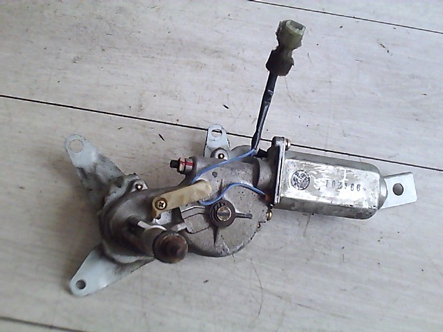 KIA PRIDE Ablaktörlő motor hátsó 1. kép