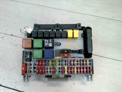 OPEL VECTRA B 96-99 Biztosítéktábla BCM BSI BSM SAM GEM modul Utastér