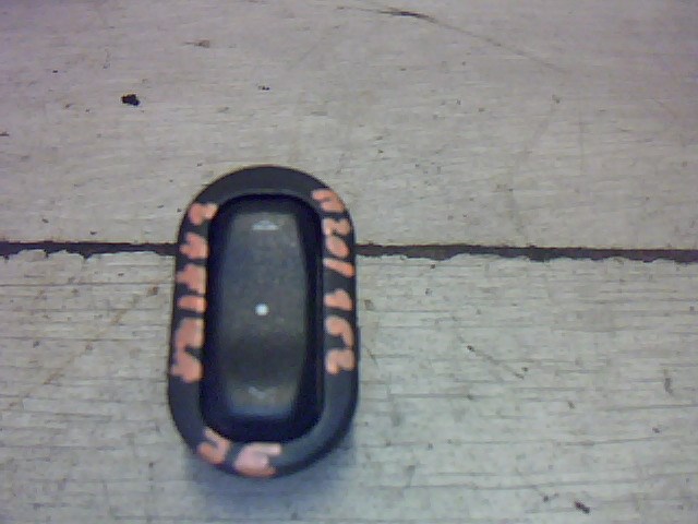 OPEL Zafira 98.09.01-05.08.31 Jobb első ablakemelő kapcsoló 1. kép