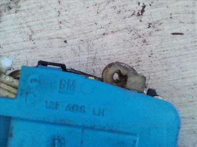 SAAB 9-3 98.04-02.09 Bal első ajtó zárszerkezet központi záras