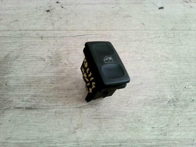 SEAT Arosa 97.04-00.08 Jobb első ablakemelő kapcsoló 1. kép