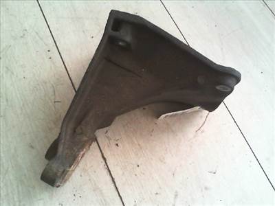SEAT INCA Motortartó bak