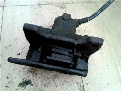 SMART ForTwo Bal első féknyereg munkahengerrel