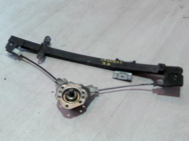 SUZUKI SWIFT 89-96 Jobb hátsó ablakemelő szerkezet mechanikus 1. kép