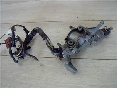 SUZUKI SWIFT 96-05 Gyújtáskapcsoló 