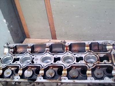 VOLVO S70 Hengerfej. benzines