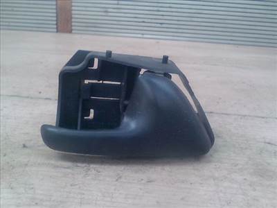 VOLKSWAGEN POLO III. 94-99 Jobb első belső kilincs