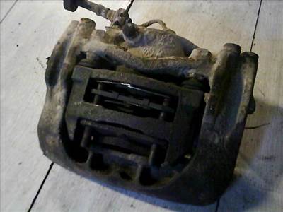 VOLKSWAGEN t4 -96 jobb első féknyereg munkahengerrel