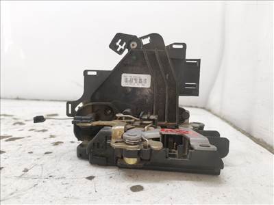 SKODA FABIA I (6Y2) 1.2 Jobb hátsó Ajtózár #40626# 3B4839016J