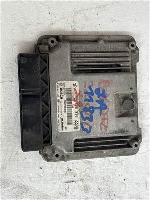 opel astra j  motorvezérlő    2.0cdti  55576896
