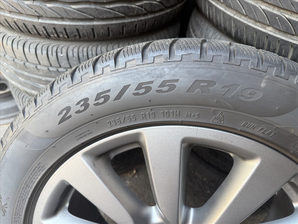 Mercedes Benz GLC W253 gyári 8X19-es 5X112-es ET39 könnyűfém felni garnitura eladó 5. kép