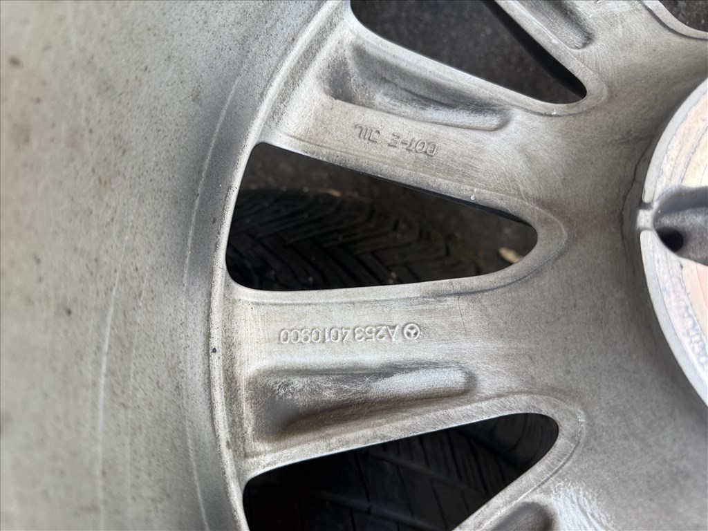 Mercedes Benz GLC W253 gyári 8X19-es 5X112-es ET39 könnyűfém felni garnitura eladó 7. kép