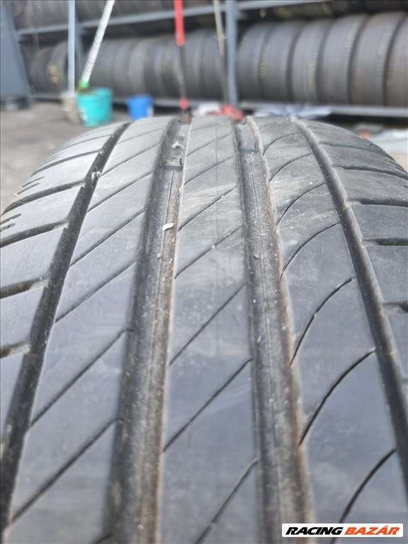  5x112 lyukosztású 17" újszerű gyári Mercedes alufelni, rajta 215/60 újszerű Kleber nyári gumi  5. kép