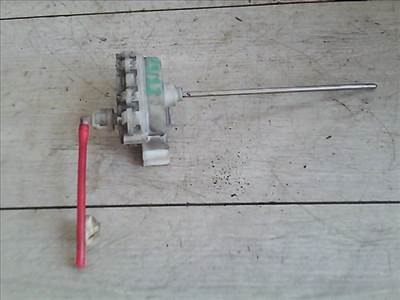 AUDI A4 94-98 Vákuum tároló doboz