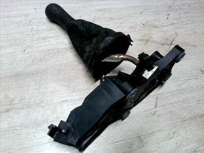 FORD FUSION 05.10.01- Váltó kulissza