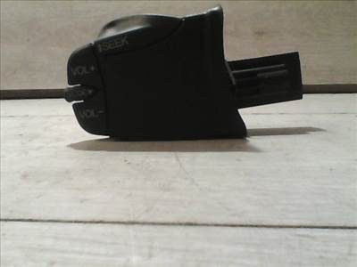 FORD MONDEO 01-07 Rádió kapcsoló
