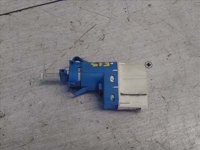 MAZDA 2 03.04-07.11 Féklámpa pedál kapcsoló