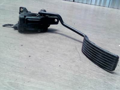 MITSUBISHI CARISMA 99.08- Elektromos gázpedál 