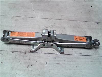 NISSAN ALMERA 98-00 Autóemelő